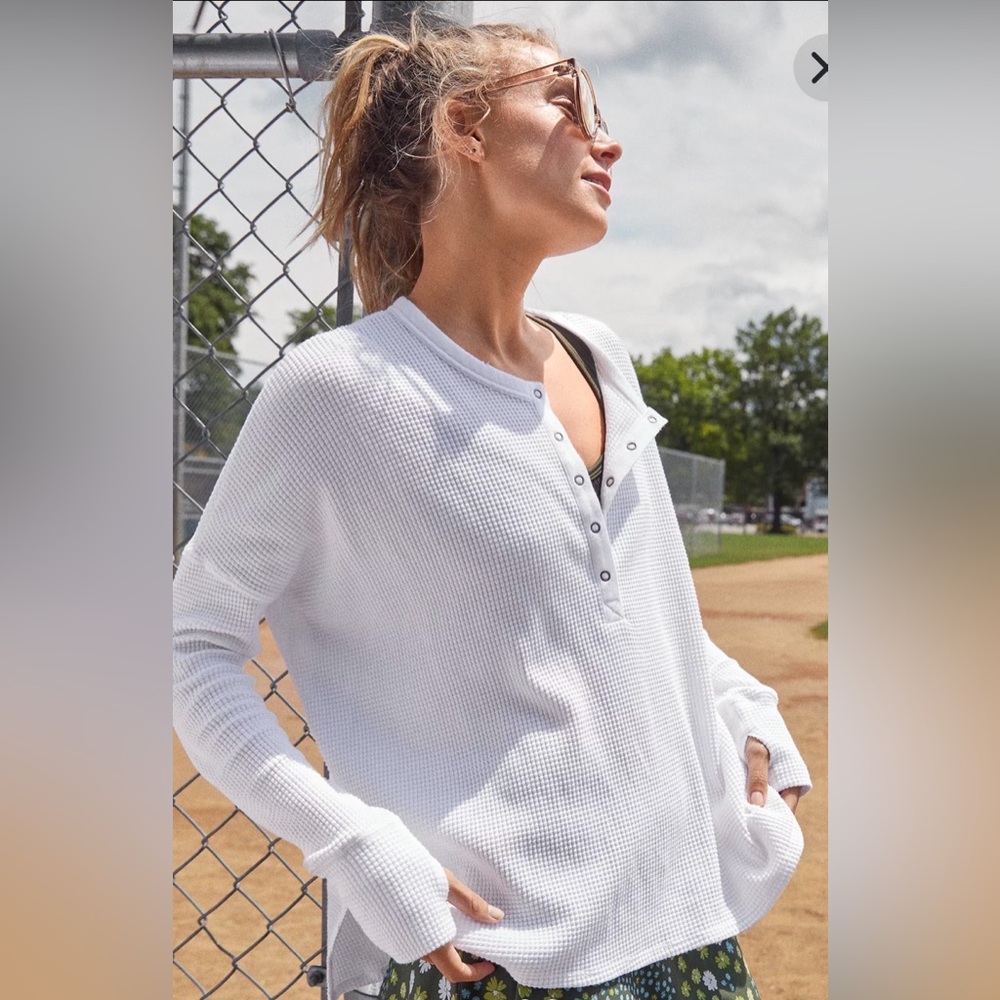 Offline by Aerie Waffle Henley Shirt in white, size L, NWOT